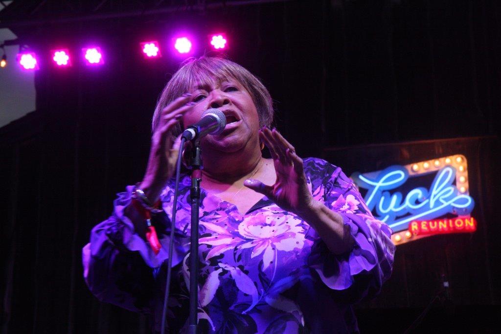 MavisStaples2019-03-15StrongerStageLuckTX (1).jpg